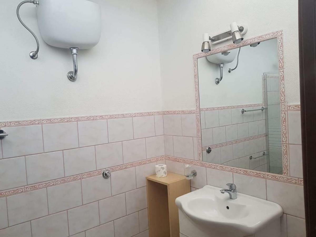Casa Vacanza Gigi E Antonella Porto Rotondo Luaran gambar